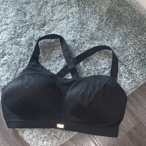 VSX Victoria’s Secret Black Sports Bra 🖤